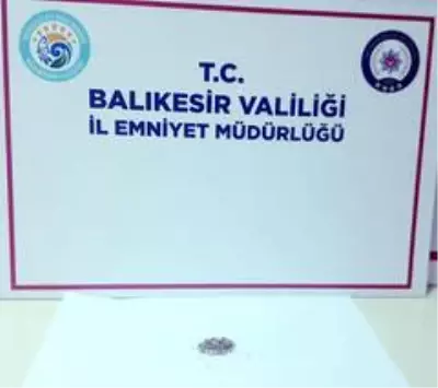 Son dakika haberleri! Balıkesir'de polisten 11 kişiye uyuşturucu operasyonu Son dakika haberleri! Balıkesir'de polisten 11 kişiye uyuşturucu operasyonu