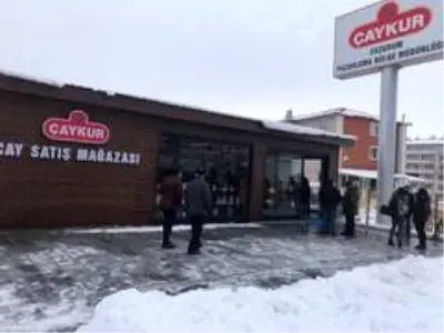 Çaykur'un 5. satış mağazası Erzurum'da açıldı Çaykur'un 5. satış mağazası Erzurum'da açıldı