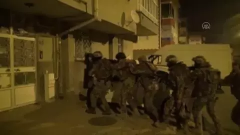 Son dakika haber! DEAŞ'a yönelik operasyonda 11 şüpheli yakalandı Son dakika haber! DEAŞ'a yönelik operasyonda 11 şüpheli yakalandı