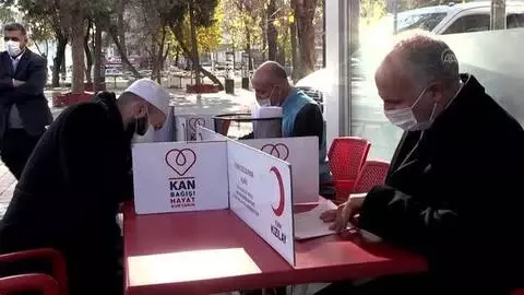 GAZİANTEP - Din görevlilerinden kan bağışı GAZİANTEP - Din görevlilerinden kan bağışı