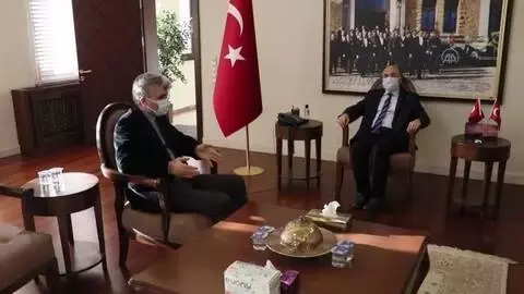 Kovid-19'u yenen Samsun Valisi Dağlı aldığı tedbirleri artırdı Kovid-19'u yenen Samsun Valisi Dağlı aldığı tedbirleri artırdı