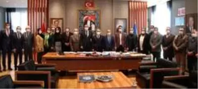 - Kütahya Belediyesi'nde en düşük işçi maaşı 3 bin 200 TL - Kütahya Belediyesi'nde en düşük işçi maaşı 3 bin 200 TL