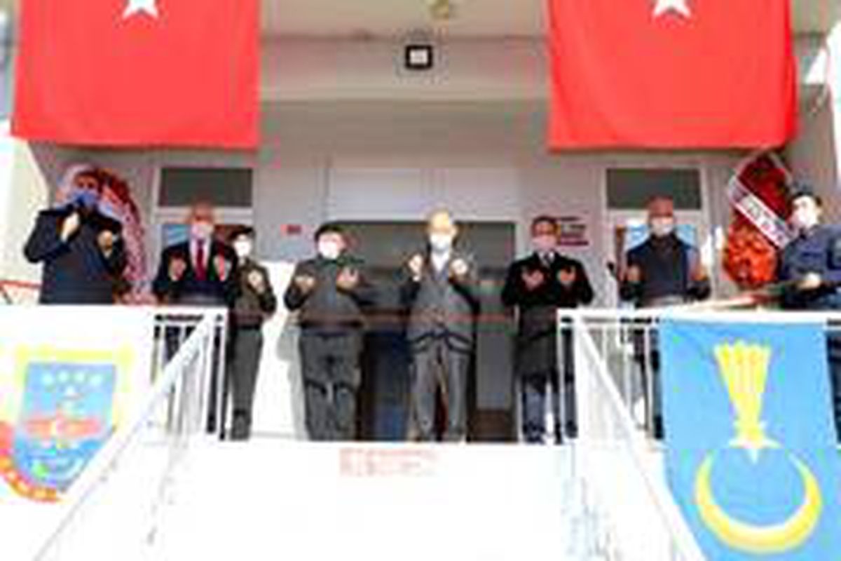 Saruhanlı'da Jandarma Karakol Komutanlığı hizmete açıldı