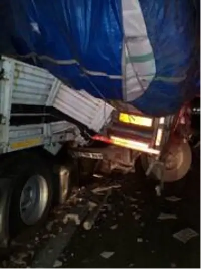 Son Dakika | Osmaniye'de otoyolda kaza: 1 ölü, 1 yaralı Son Dakika | Osmaniye'de otoyolda kaza: 1 ölü, 1 yaralı