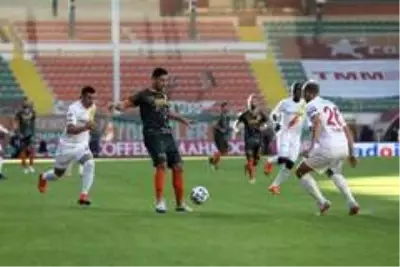 Süper Lig: Aytemiz Alanyaspor: 1 - Yeni Malatyaspor: 1 (Maç sonucu)