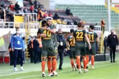 Süper Lig: Aytemiz Alanyaspor: 1 - Yeni Malatyaspor: 1 (Maç sonucu)