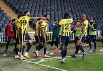 Süper Lig: Fenerbahçe: 4 - Medipol Başakşehir: 1 (Maç sonucu) Süper Lig: Fenerbahçe: 4 - Medipol Başakşehir: 1 (Maç sonucu)