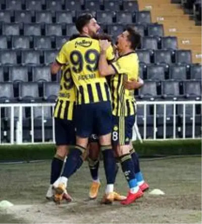 Süper Lig: Fenerbahçe: 4 - Medipol Başakşehir: 1 (Maç sonucu) Süper Lig: Fenerbahçe: 4 - Medipol Başakşehir: 1 (Maç sonucu)
