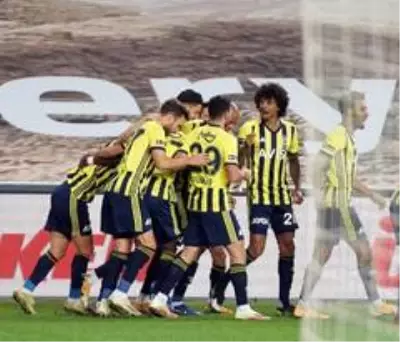 Süper Lig: Fenerbahçe: 4 - Medipol Başakşehir: 1 (Maç sonucu) Süper Lig: Fenerbahçe: 4 - Medipol Başakşehir: 1 (Maç sonucu)