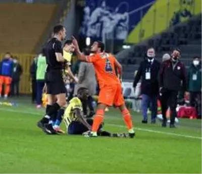 Süper Lig: Fenerbahçe: 4 - Medipol Başakşehir: 1 (Maç sonucu) Süper Lig: Fenerbahçe: 4 - Medipol Başakşehir: 1 (Maç sonucu)
