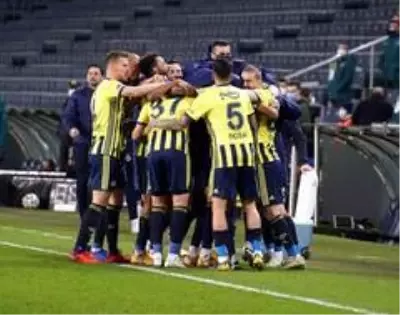 Süper Lig: Fenerbahçe: 4 - Medipol Başakşehir: 1 (Maç sonucu) Süper Lig: Fenerbahçe: 4 - Medipol Başakşehir: 1 (Maç sonucu)