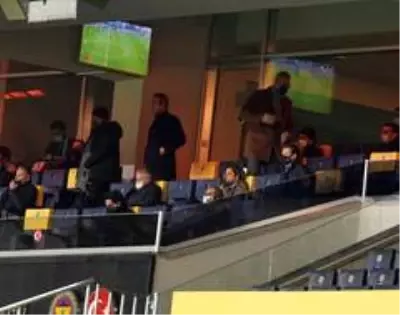 Süper Lig: Fenerbahçe: 4 - Medipol Başakşehir: 1 (Maç sonucu) Süper Lig: Fenerbahçe: 4 - Medipol Başakşehir: 1 (Maç sonucu)