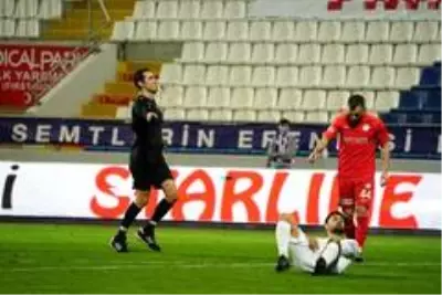 Süper Lig: Kasımpaşa: 0 - Gaziantep FK: 2 (İlk yarı) Süper Lig: Kasımpaşa: 0 - Gaziantep FK: 2 (İlk yarı)