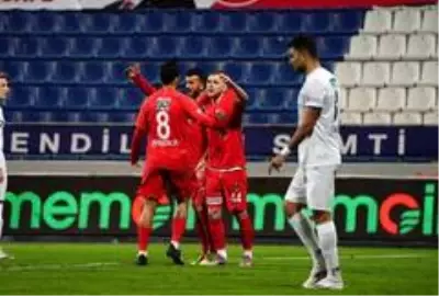 Süper Lig: Kasımpaşa: 0 - Gaziantep FK: 2 (İlk yarı) Süper Lig: Kasımpaşa: 0 - Gaziantep FK: 2 (İlk yarı)