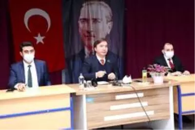 Vali Aydoğdu ilçe istişare toplantılarını sürdürüyor Vali Aydoğdu ilçe istişare toplantılarını sürdürüyor