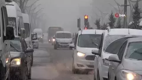 - Van'da yoğun kar yağışı- Bahçesaray yolu ile 372 yerleşim yeri yolu ulaşıma kapandı - Van'da yoğun kar yağışı- Bahçesaray yolu ile 372 yerleşim yeri yolu ulaşıma kapandı