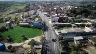 Adana'da asfalt ve bisiklet yolu yapımı devam ediyor Adana'da asfalt ve bisiklet yolu yapımı devam ediyor