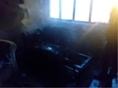 Ağrı'da Suriyeli ailenin oturduğu bir evde yangın çıktı Ağrı'da Suriyeli ailenin oturduğu bir evde yangın çıktı