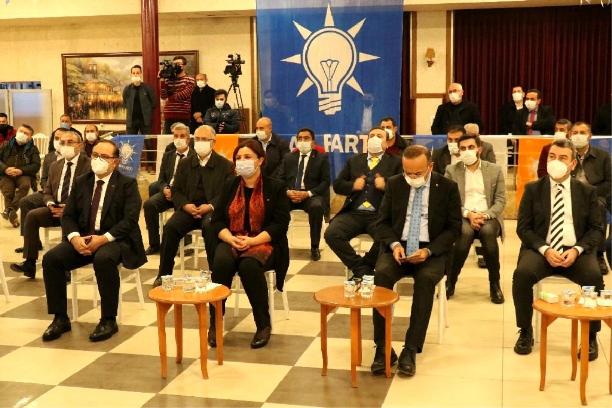 AK Parti Kırşehir Teşkilatı, il başkanı adayı Seher Ünsal'ı tanıttı