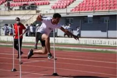 Aksaray'da 27 bin lisanslı sporcu ve 45 antrenör var Aksaray'da 27 bin lisanslı sporcu ve 45 antrenör var