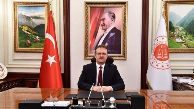 Ankara ve İstanbul'un yeni başsavcıları belli oldu Ankara ve İstanbul'un yeni başsavcıları belli oldu