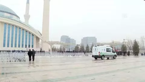 Son dakika haberleri! Bakan Akar, 2. Ordu Komutanı Orgeneral Gürak'ın eşinin cenaze törenine katıldı (2) Son dakika haberleri! Bakan Akar, 2. Ordu Komutanı Orgeneral Gürak'ın eşinin cenaze törenine katıldı (2)
