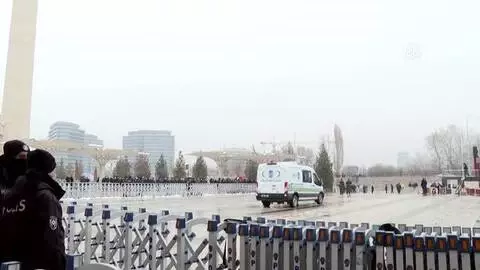 Son dakika haberleri! Bakan Akar, 2. Ordu Komutanı Orgeneral Gürak'ın eşinin cenaze törenine katıldı (2) Son dakika haberleri! Bakan Akar, 2. Ordu Komutanı Orgeneral Gürak'ın eşinin cenaze törenine katıldı (2)
