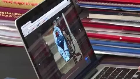BBP Genel Başkanı Destici, AA'nın 'Yılın Fotoğrafları' oylamasına katıldı BBP Genel Başkanı Destici, AA'nın 'Yılın Fotoğrafları' oylamasına katıldı
