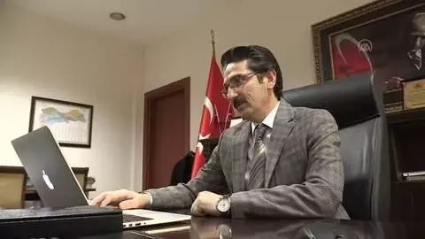 Erzincan Adalet Komisyonu Başkanı Odabaş AA'nın 'Yılın Fotoğrafları' oylamasına katıldı Erzincan Adalet Komisyonu Başkanı Odabaş AA'nın 'Yılın Fotoğrafları' oylamasına katıldı