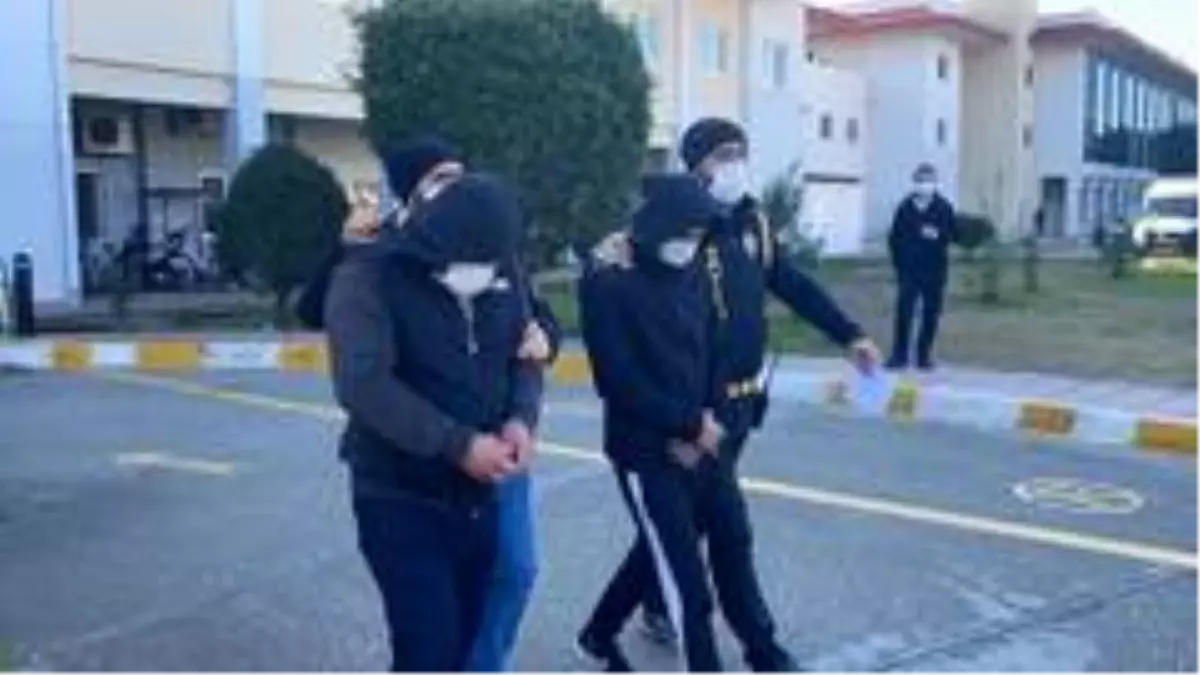 Tekneden hırsızlık iddiası