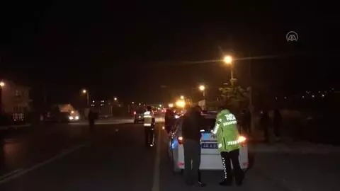 Otomobil ile çarpışan motosikletin sürücüsü öldü Otomobil ile çarpışan motosikletin sürücüsü öldü