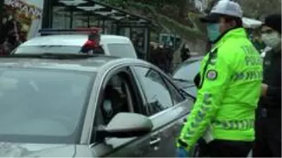 Son dakika haberleri... Polisten helikopter destekli 'Yeditepe Huzur Uygulaması' Son dakika haberleri... Polisten helikopter destekli 'Yeditepe Huzur Uygulaması'