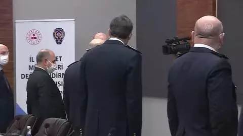 Son dakika: İçişleri Bakanı Soylu, 'İl Emniyet Müdürleri ile Değerlendirme Toplantısı'nda konuştu: (1) Son dakika: İçişleri Bakanı Soylu, 'İl Emniyet Müdürleri ile Değerlendirme Toplantısı'nda konuştu: (1)