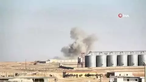 - Suriye'nin Ayn İsa bölgesinde şiddetli çatışmalar devam ediyor - Suriye'nin Ayn İsa bölgesinde şiddetli çatışmalar devam ediyor
