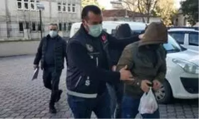 Uyuşturucu ticaretinden 2 kişi tutuklandı Uyuşturucu ticaretinden 2 kişi tutuklandı