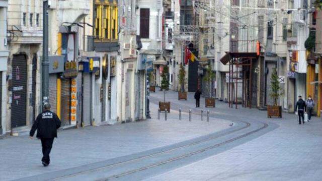 26 - 27 Aralık! Hafta sonu sokağa çıkma yasağı var mı, saat kaçta başlıyor? Hafta sonu sokağa çıkma yasağından kimler muaf