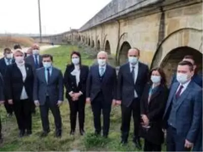 Son dakika haberi... Bakan Karaismailoğlu dünyanın en uzun taş köprüsü için müjdeyi verdi Son dakika haberi... Bakan Karaismailoğlu dünyanın en uzun taş köprüsü için müjdeyi verdi