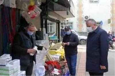 Başkan Kılıç: 'Her zaman esnafımızın yanındayız' Başkan Kılıç: 'Her zaman esnafımızın yanındayız'