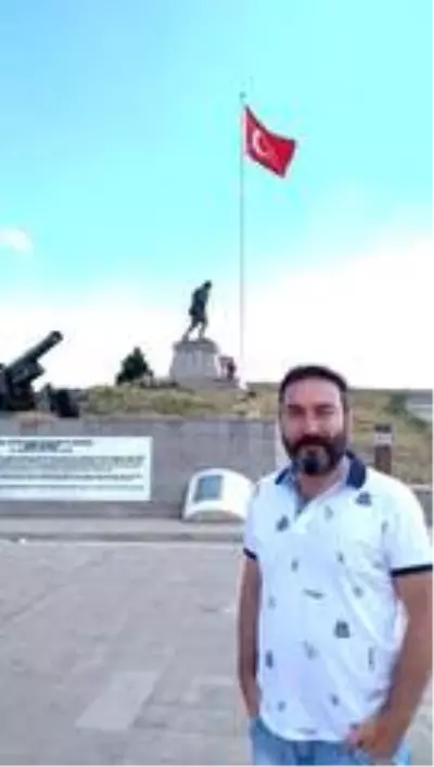 Cevdet Cantürk'ün 'Atam Sana Aitiz' isimli kitabı çıktı Cevdet Cantürk'ün 'Atam Sana Aitiz' isimli kitabı çıktı