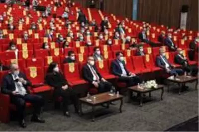 Çevre ve Şehircilik Bakanı Murat Kurum: - 'Güçlü Türkiye'yi milletimizle birlikte inşa ediyoruz' Çevre ve Şehircilik Bakanı Murat Kurum: - 'Güçlü Türkiye'yi milletimizle birlikte inşa ediyoruz'