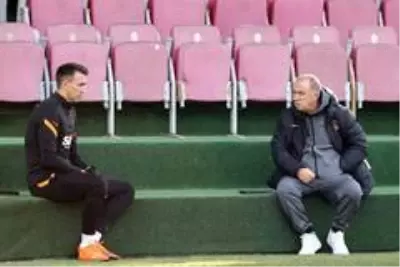 Galatasaray'da Diagne tedbir amaçlı kadroda yok Galatasaray'da Diagne tedbir amaçlı kadroda yok