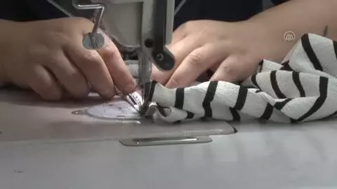 İhracat takım elbisede azaldı, eşofmanda arttı İhracat takım elbisede azaldı, eşofmanda arttı