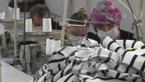 İhracat takım elbisede azaldı, eşofmanda arttı İhracat takım elbisede azaldı, eşofmanda arttı