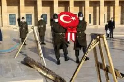 Son dakika gündem: İsmet İnönü vefatının 47'nci yılında kabri başında anıldı