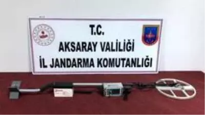 Kaçak kazı yapan defineciler suçüstü yakalandı Kaçak kazı yapan defineciler suçüstü yakalandı