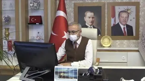 Recep Tayyip Erdoğan Üniversitesi Rektörü Karaman AA'nın 'Yılın Fotoğrafları' oylamasına katıldı Recep Tayyip Erdoğan Üniversitesi Rektörü Karaman AA'nın 'Yılın Fotoğrafları' oylamasına katıldı