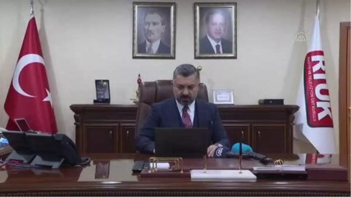 RTÜK Başkanı Ebubekir Şahin, AA'nın 'Yılın Fotoğrafları' oylamasına katıldı