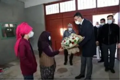 Şehit Piyade Er Halil İbrahim Kartal'ın ailesine ziyaret Şehit Piyade Er Halil İbrahim Kartal'ın ailesine ziyaret