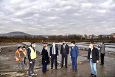 Vali Tutulmaz, Kadıoğlu Mozaiklerini inceledi Vali Tutulmaz, Kadıoğlu Mozaiklerini inceledi