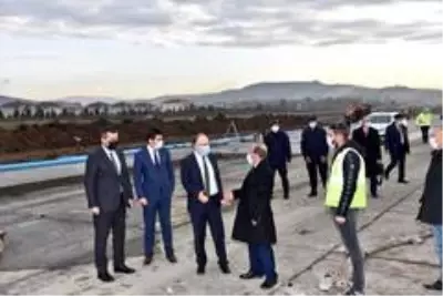 Vali Tutulmaz, Kadıoğlu Mozaiklerini inceledi Vali Tutulmaz, Kadıoğlu Mozaiklerini inceledi